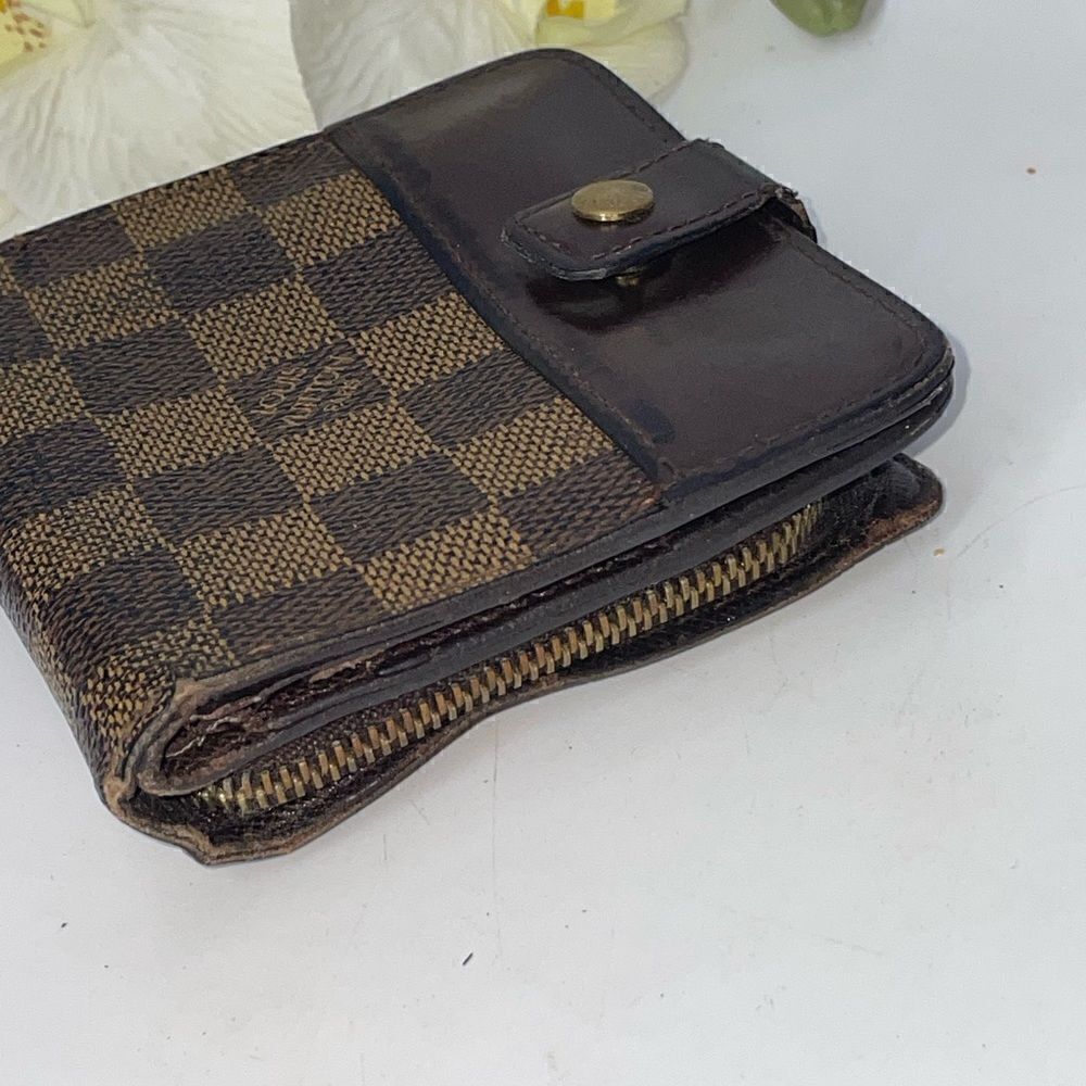AUTHENTIC Louis Vuitton Damier Zippy Compact Wallet - Picture 8 of 11